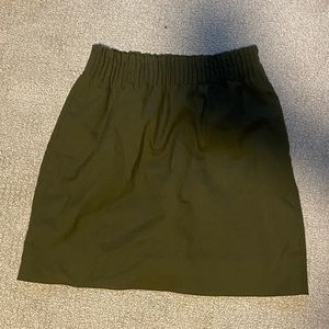 J. Crew Wool Blend sidewalk skirt - size 2 olive green